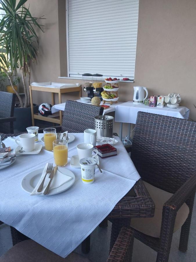 Meduza B&B Barbat na Rabu Luaran gambar